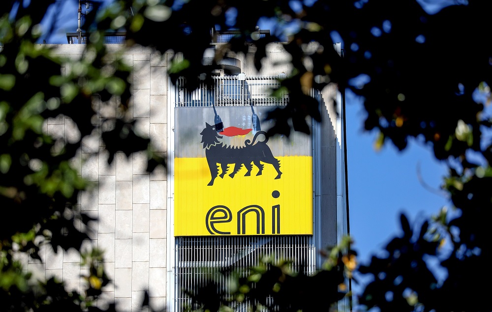 Rriten cmimet, Italia gjobit kompanite e energjise